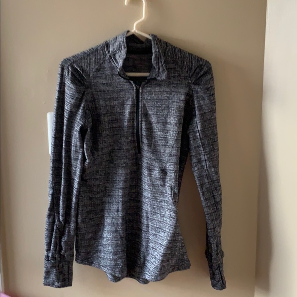 Lululemon cold weather running half zip top size 6